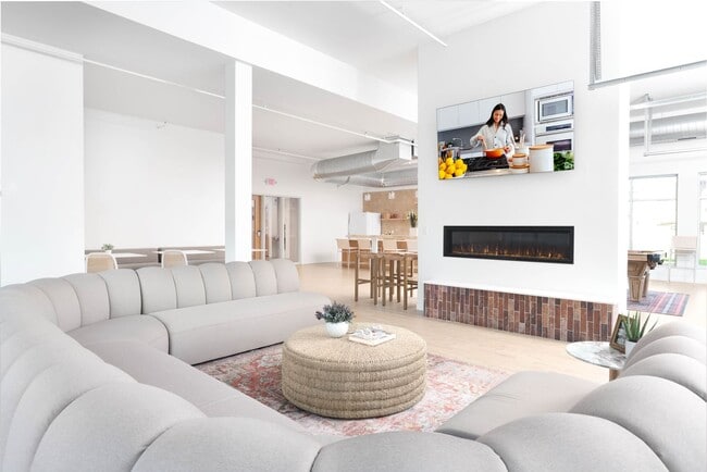 Interior Photo - The Retreat