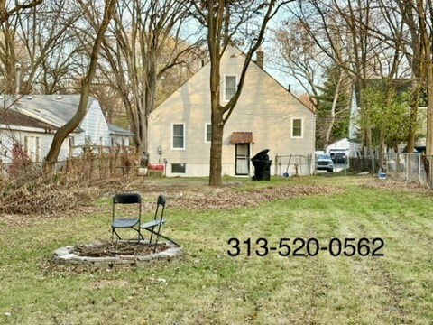 Foto del edificio - 19365 Grandview St