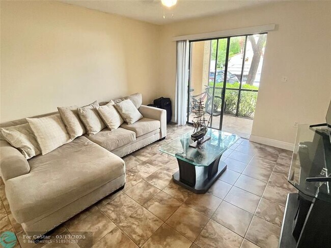 Foto del edificio - 10441 SW 155th Ct