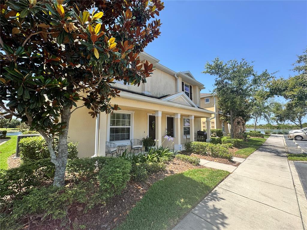 Foto principal - 9315 American Hickory Ln