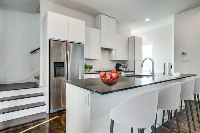 Foto del edificio - 4901 Live Oak St