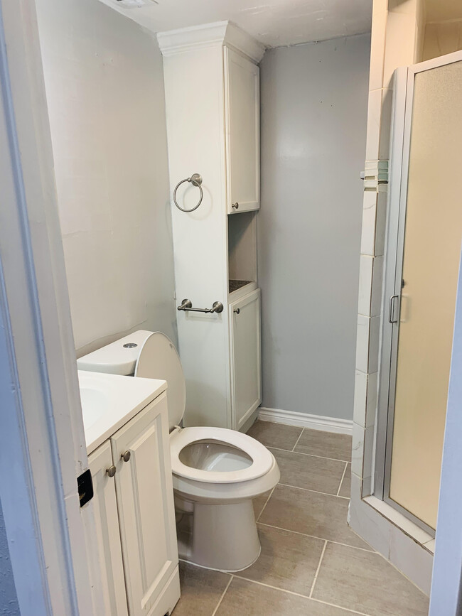Bathroom with shower - 240 Rolling Hills Plz