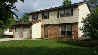 Building Photo - 361 St Thomas Dr
