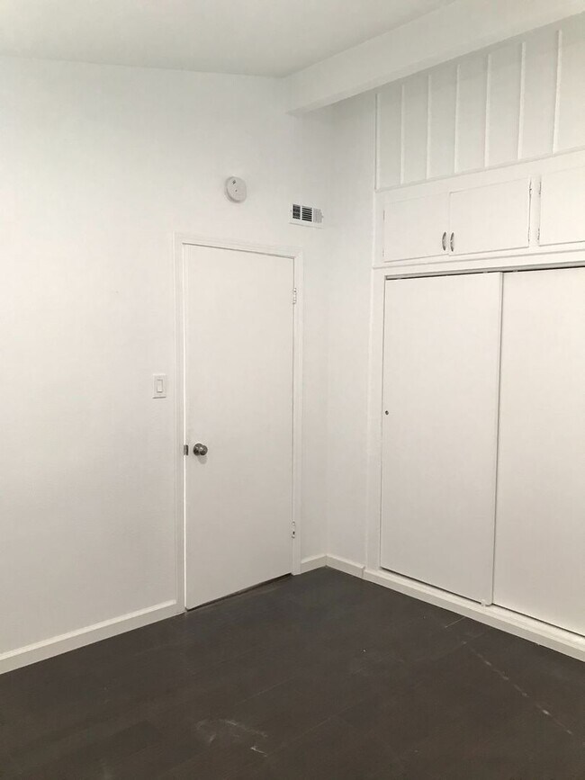 Foto del edificio - Aspen Ave - BLUE