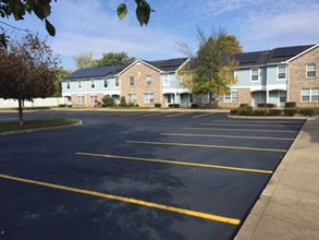 Building Photo - 580 Staunton Commons Dr
