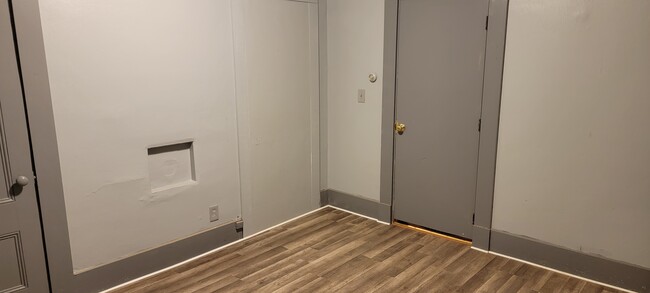 Foto del edificio - 84 Plain St