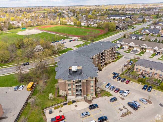 Photo aérienne - Atwood Suites