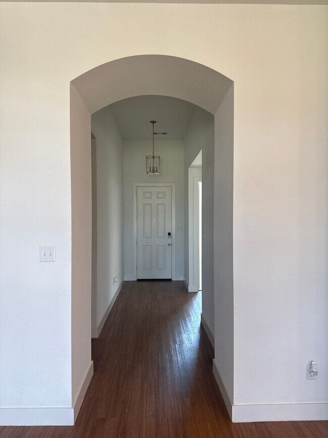 Building Photo - 5075 Brooklet Blvd