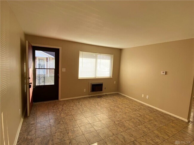Foto del edificio - 5555 Misty Ln