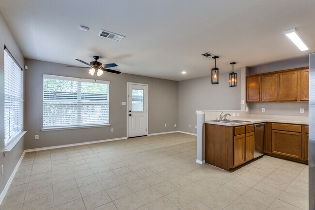 Foto del edificio - 3127 Lubbock Ave