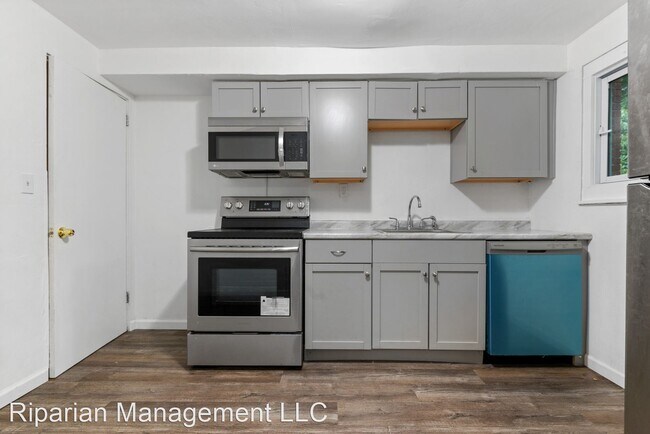 Building Photo - 3 br, 1 bath House - 466 Idlewood Rd