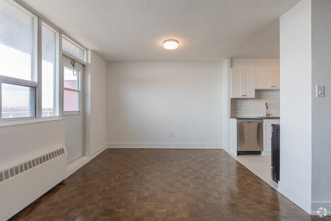 1BR, 1BA - 826SF - Dining Room - 30 Carabob Court