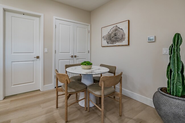 Foto del edificio - 2803 E River Rd