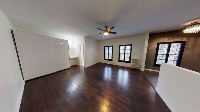 Interior Photo - 1006 Orange Drive | Move In Now