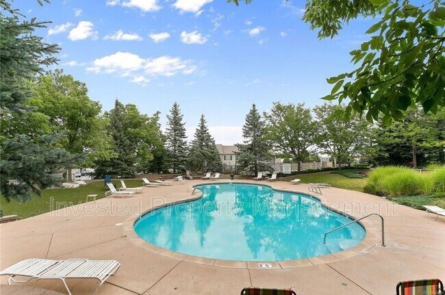 Foto del edificio - 3975 E Canyon Ranch Rd