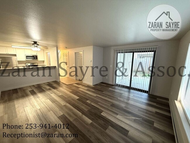 Building Photo - 252