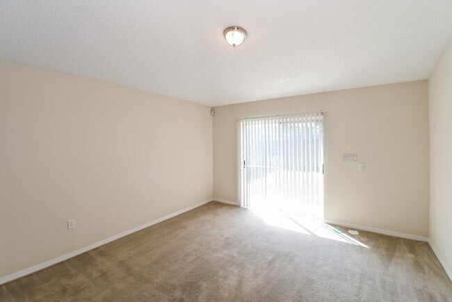 Foto del edificio - 3204 Talisman Drive