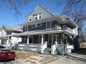 Building Photo - 119 Tennyson Ct