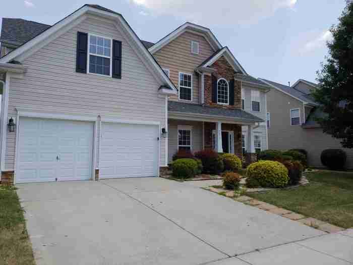 Foto principal - 5410 Fulton Ridge Dr