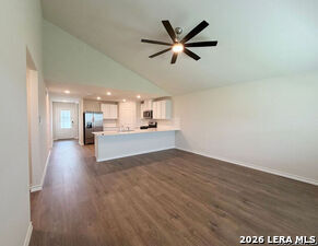 Building Photo - 547 Avalon