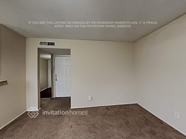 Foto del edificio - 4225 Pepperbush Dr