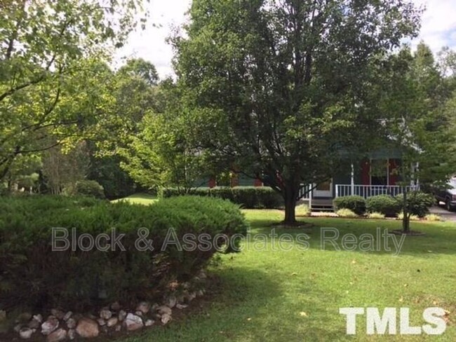 Building Photo - 1521 Bricklanding Cir