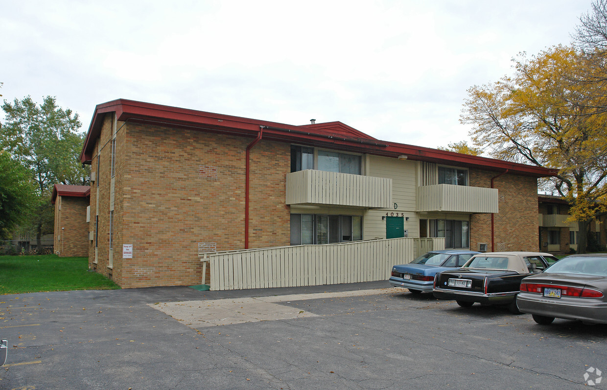 Primary Photo - Allegro Apartments