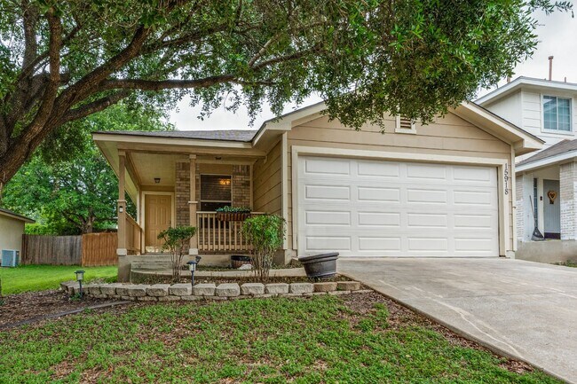 Foto del edificio - Charming 3-Bedroom, 2-Bathroom Home in Judson Crossing
