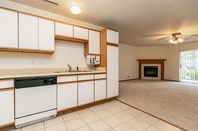 Foto del edificio - 72 Miller Ave SW