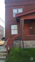 Building Photo - 239 E 12th Ave