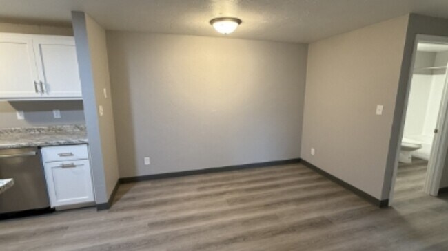 Foto del edificio - 2730 Humboldt Rd