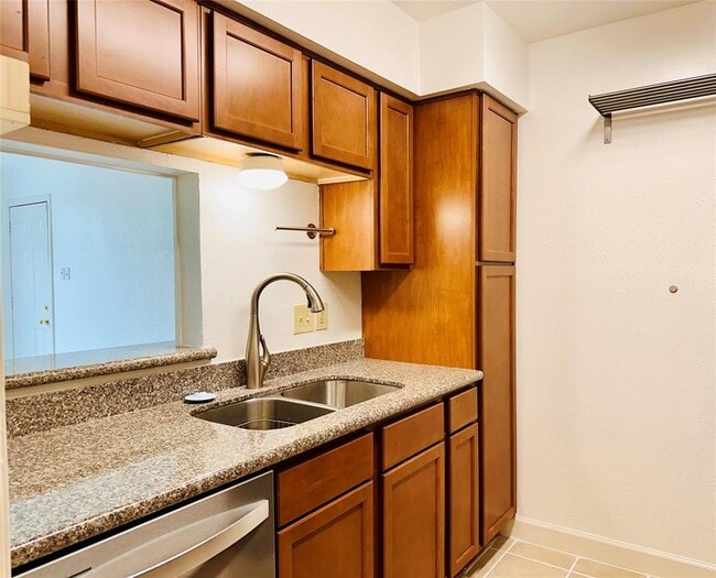 Building Photo - 4631 Wild Indigo St