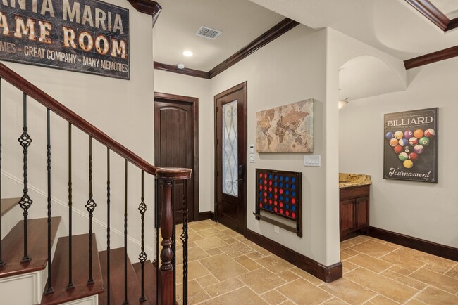 Building Photo - 106 La Vie Dr