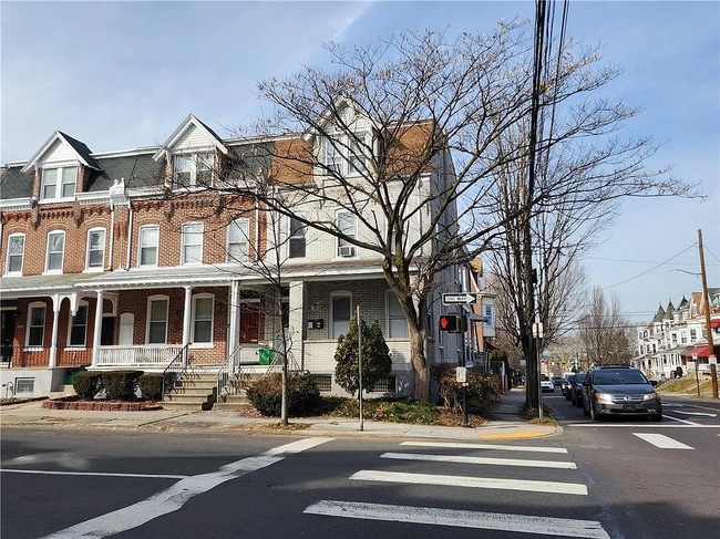 Building Photo - 1501 W Turner St