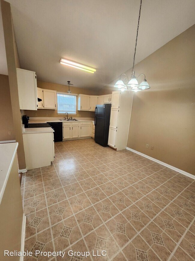 Foto del edificio - 3 br, 2 bath House - 621 Mission Hill Dr