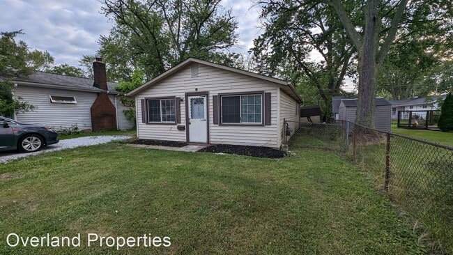 Building Photo - 3 br, 1 bath House - 6068 Tall Oaks Dr