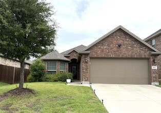 Building Photo - 10017 Long Branch Dr