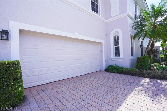 Building Photo - 14581 Bellino Terrace