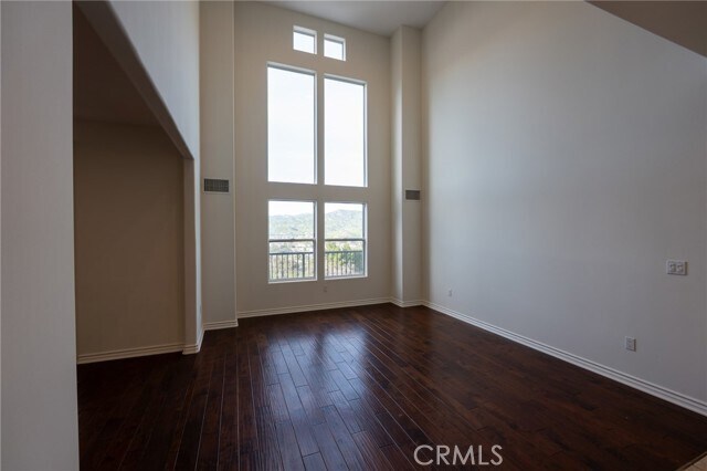 Foto del edificio - 1259 Gonzales Rd