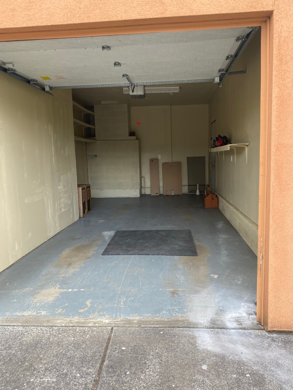 Building Photo - 9087 SW Monterey Pl