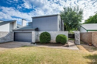 Building Photo - 2708 Pinery Ln
