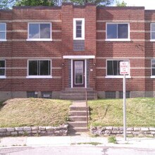Building Photo - 4431 Reading Ln
