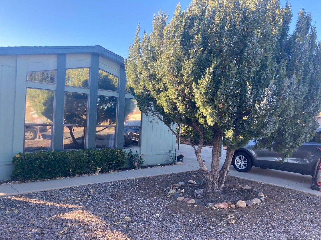 Foto principal - 3170 Samaritan Way