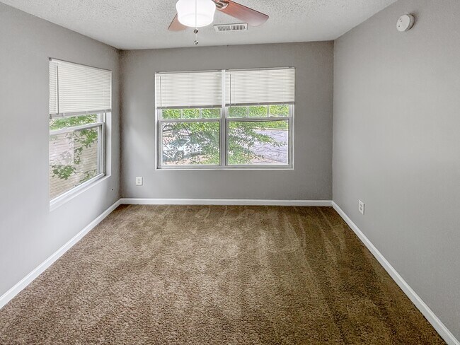 Foto del edificio - 1778 Broad River Rd