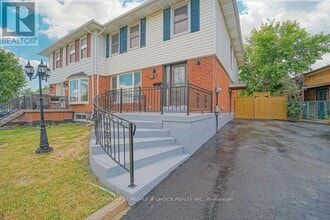 Building Photo - 20 Ardglen Dr