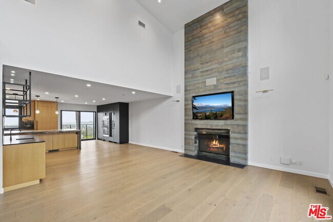 Foto del edificio - 105 Sequoia Dr