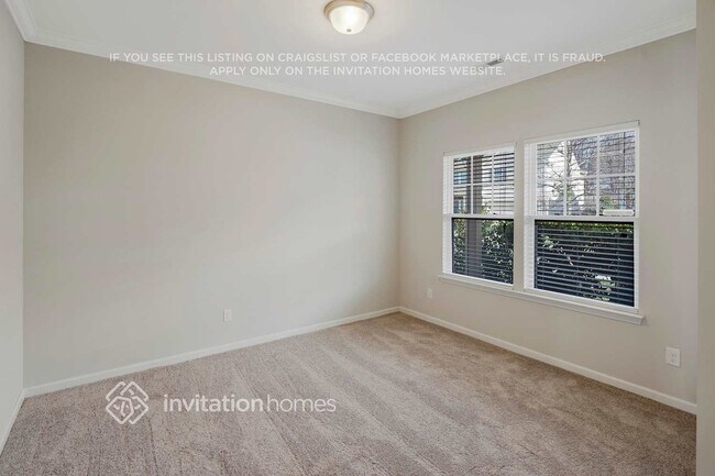 Foto del edificio - 10225 Snowbell Ct