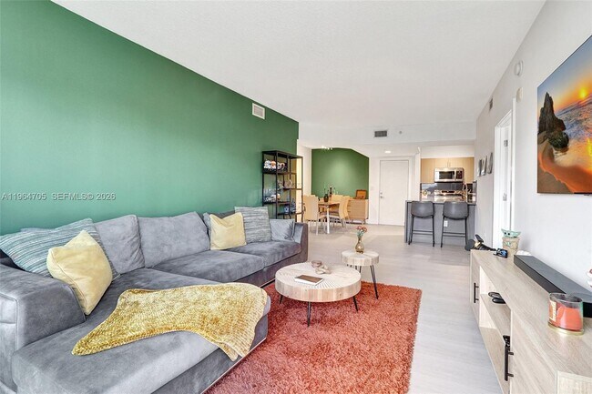 Foto del edificio - 18800 NE 29th Ave