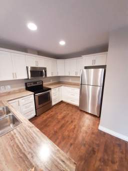 Building Photo - The Crossing Apartments