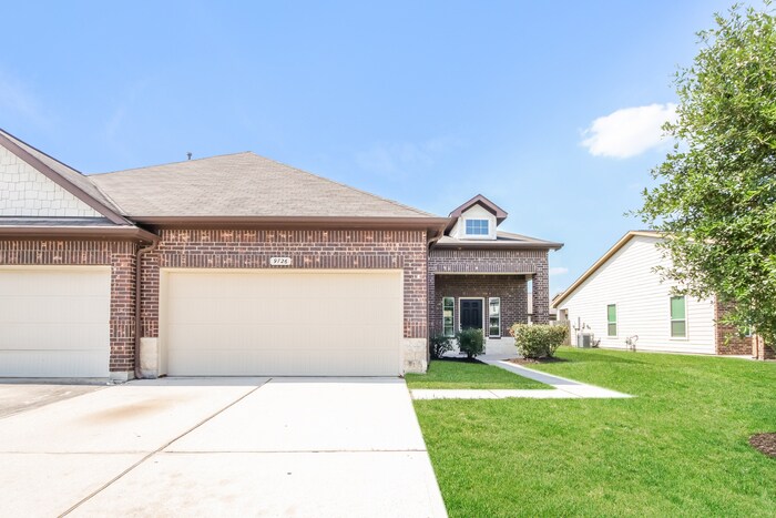 Primary Photo - Bavaria - 9726 Elia Ct, Houston, TX, 77044